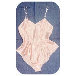 VTG 80s Balletcore Baby Pink Satin Lingerie Romper w Ruffled Micro Shorts Sz M